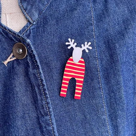 Christmas brooch - reindeer