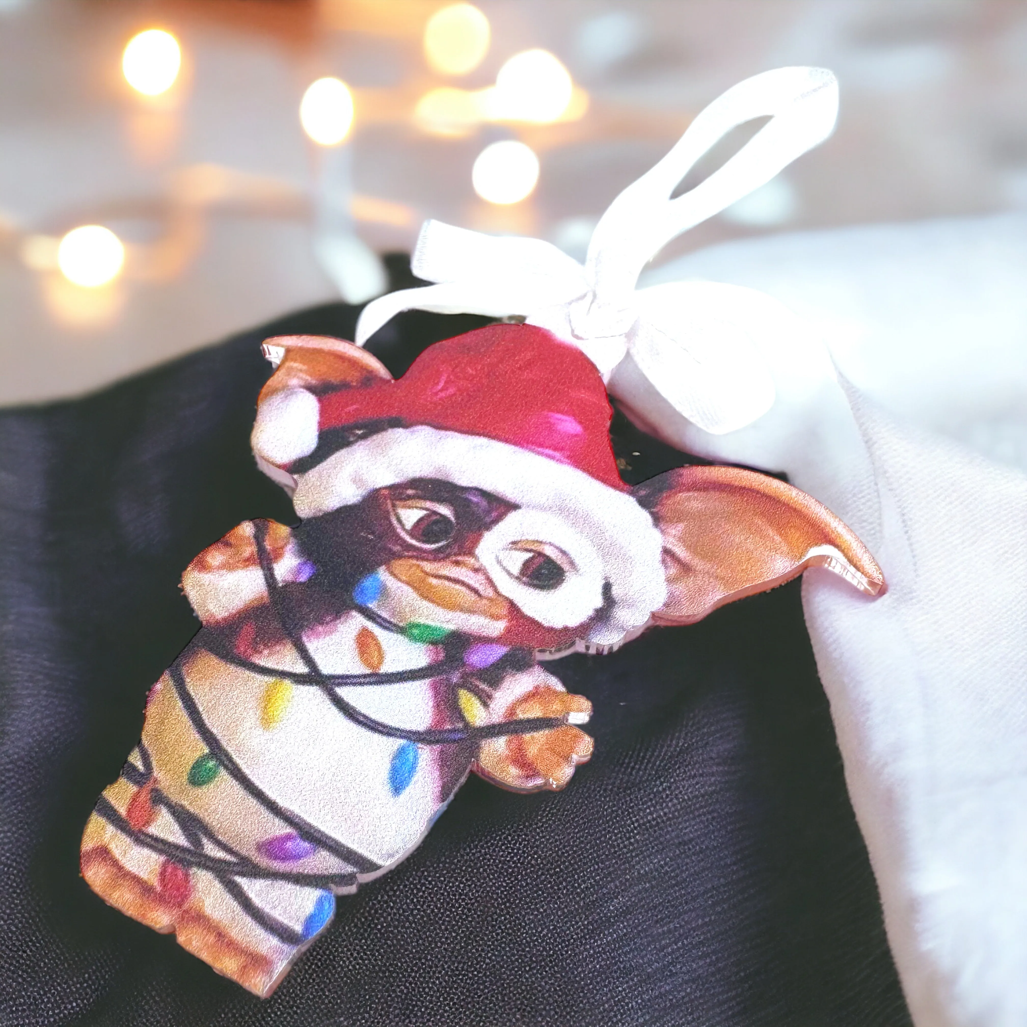 Gizmo's Holiday Magic: Irresistible Gremlins Christmas Ornament!