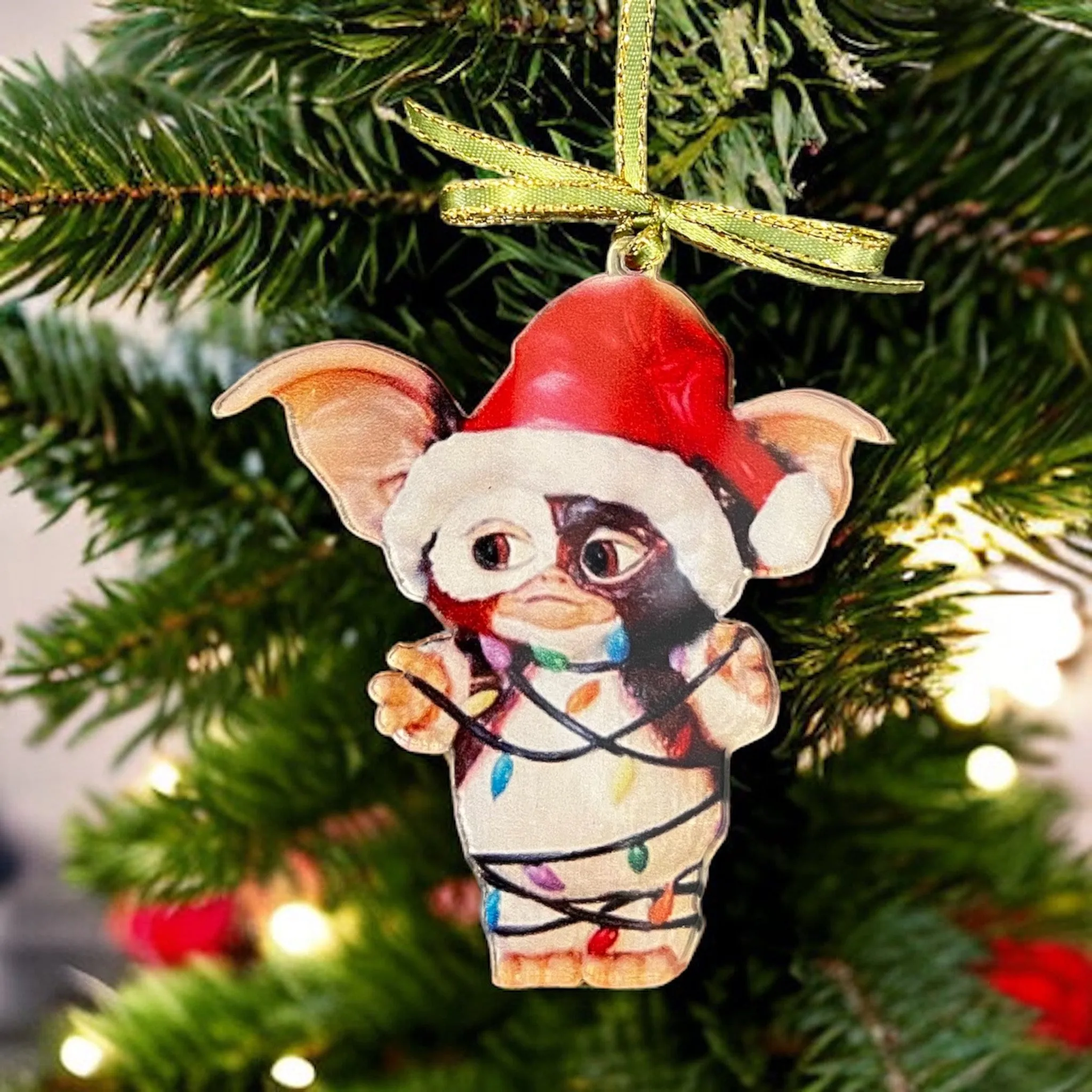 Gizmo's Holiday Magic: Irresistible Gremlins Christmas Ornament!